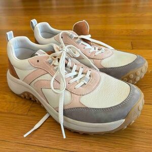 Women's Keen Leather Sneakers. 8.5. Rose/Maple